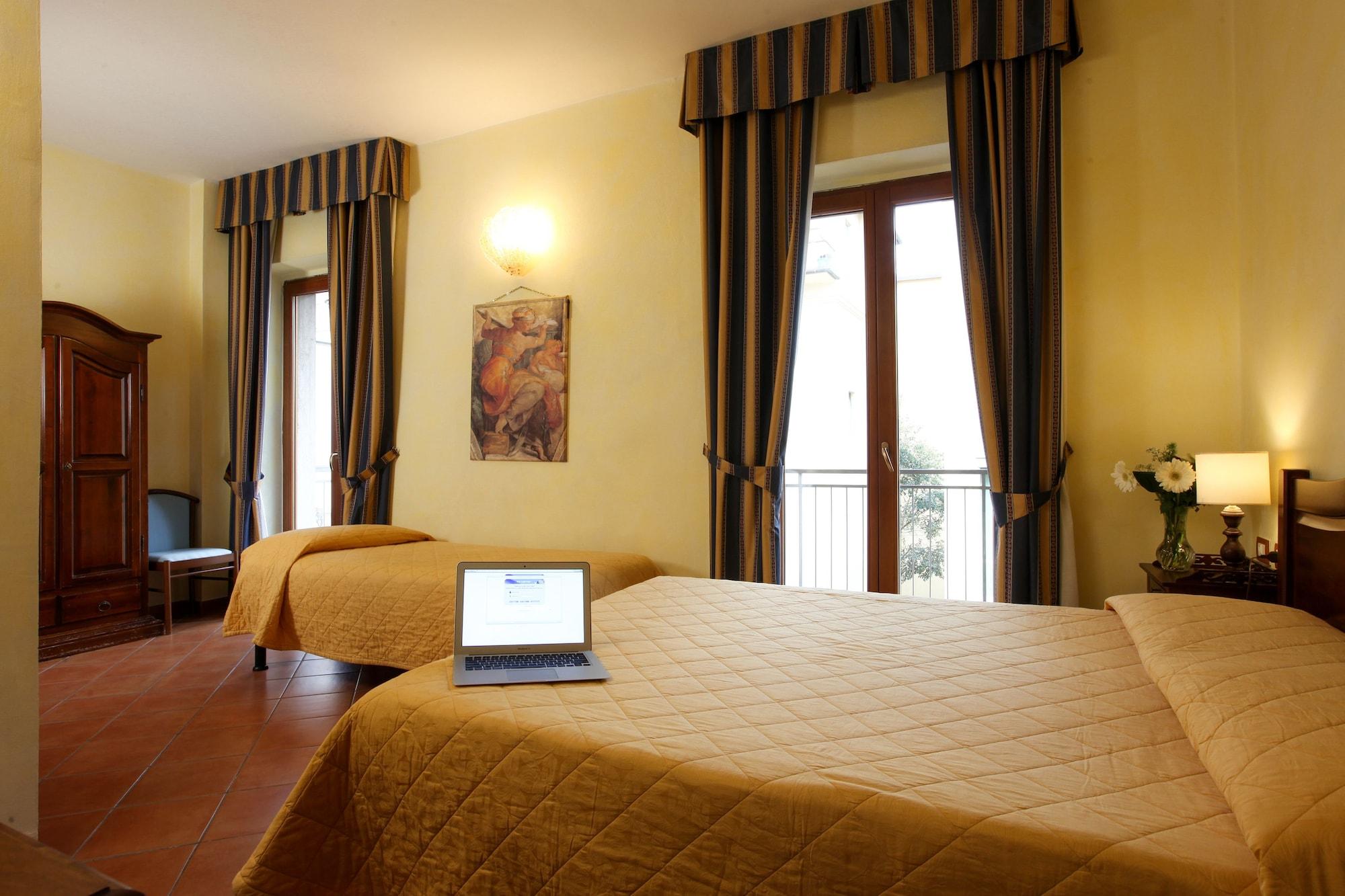 Hotel Bologna Флоренция Екстериор снимка