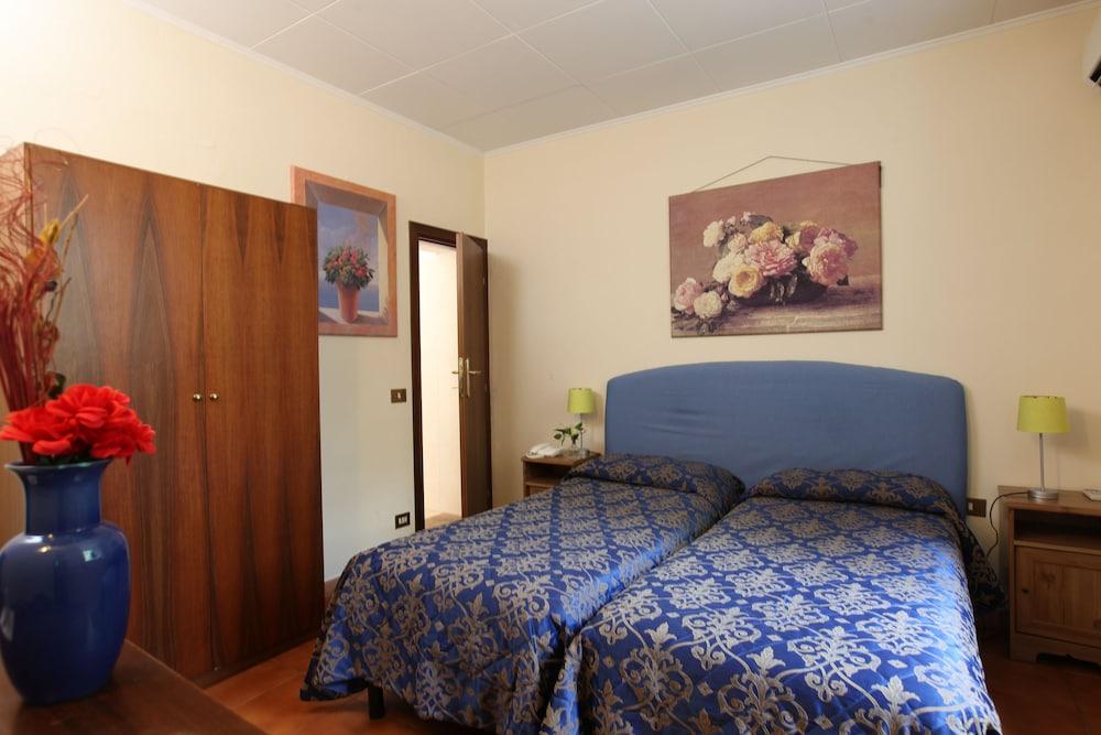 Hotel Bologna Флоренция Екстериор снимка