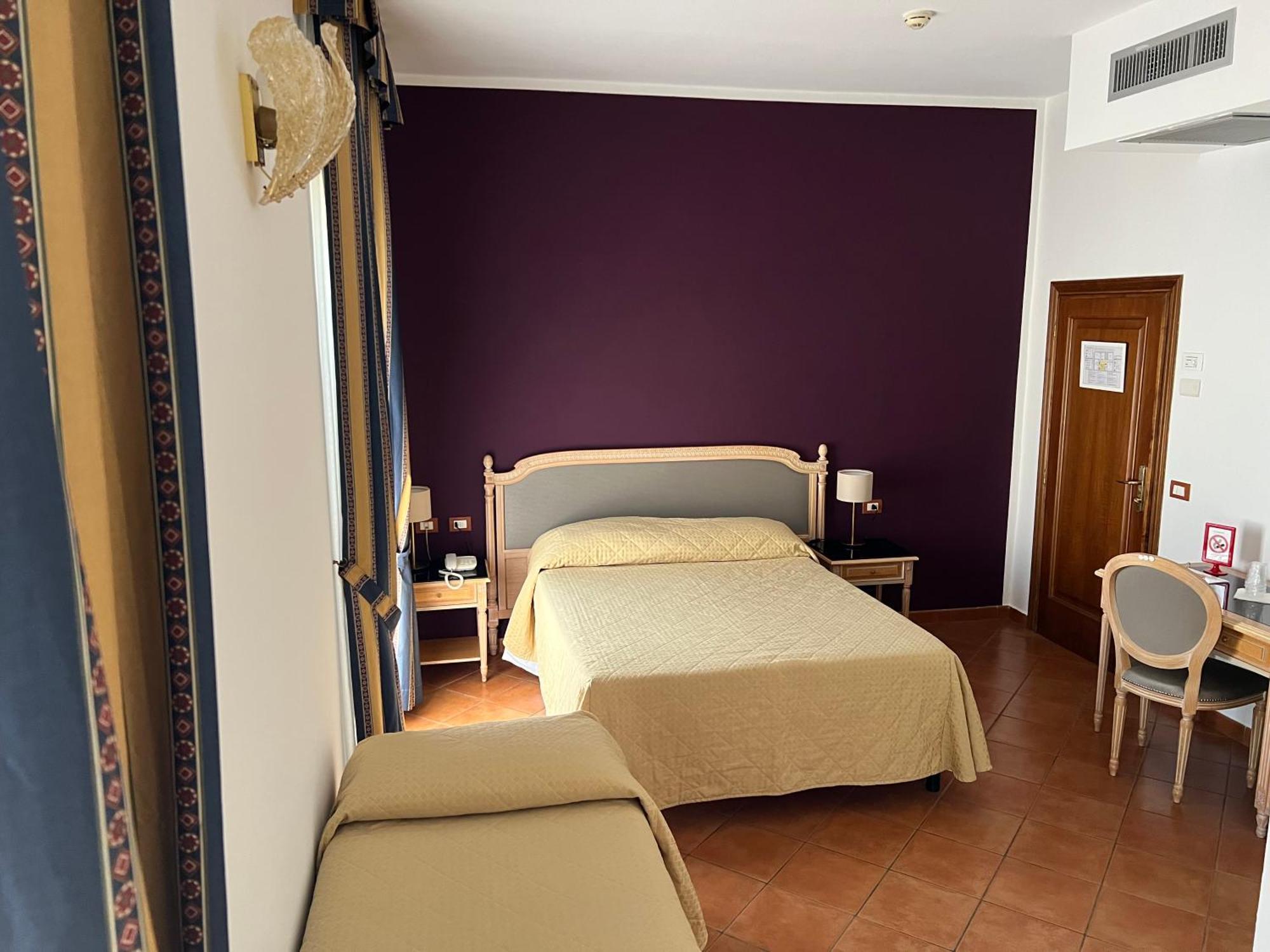 Hotel Bologna Флоренция Екстериор снимка